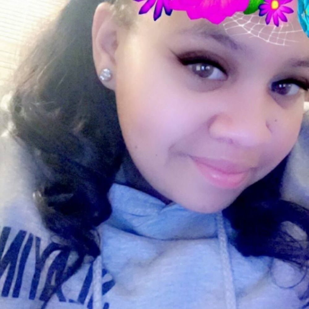 Meet your Posher, Deshawn